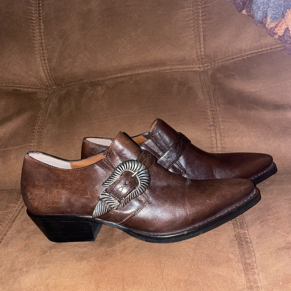 Nine West genuine leather ankle shoe - size women’s 6.5